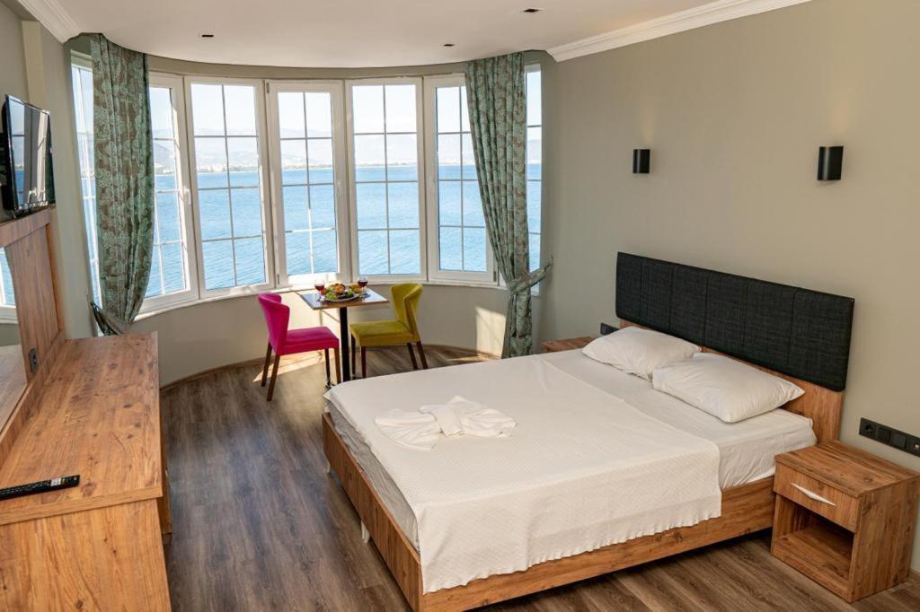 Otel Carpe Diem Gold Финике Экстерьер фото